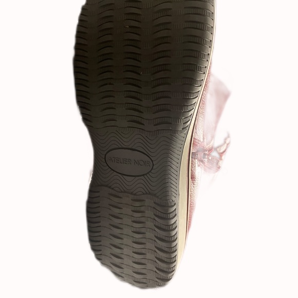 ATELIER NOIR By RUDSAK WINTER BOOTS - Like New - Picture 5 of 8